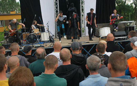 NLM concert at a Polish prison